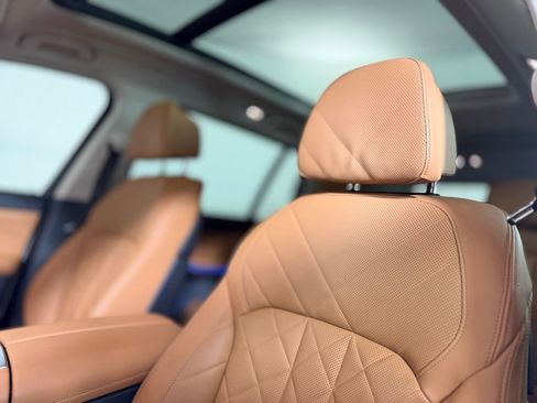 Used 2023 BMW X7 xDrive40i image 16