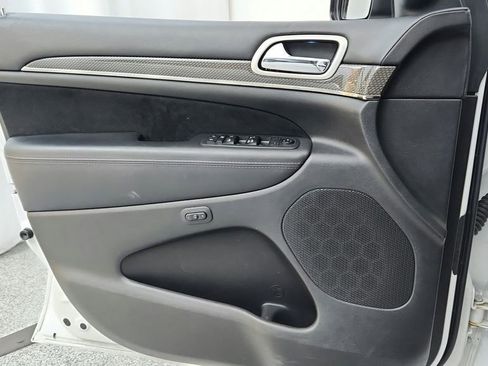 Used 2018 Jeep Grand Cherokee Trackhawk image 28