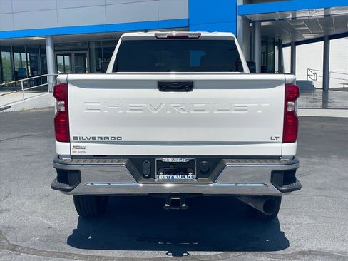 Used 2024 Chevrolet Silverado 2500 LT image 6