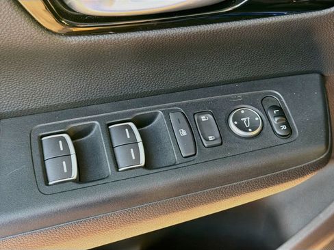 Used 2024 Honda CR-V Sport Touring image 16