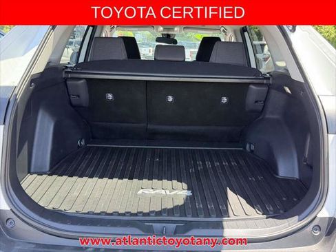 Certified 2023 Toyota RAV4 LE AWD/4WD image 13