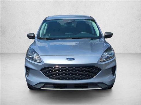 Used 2022 Ford Escape SE FWD image 2