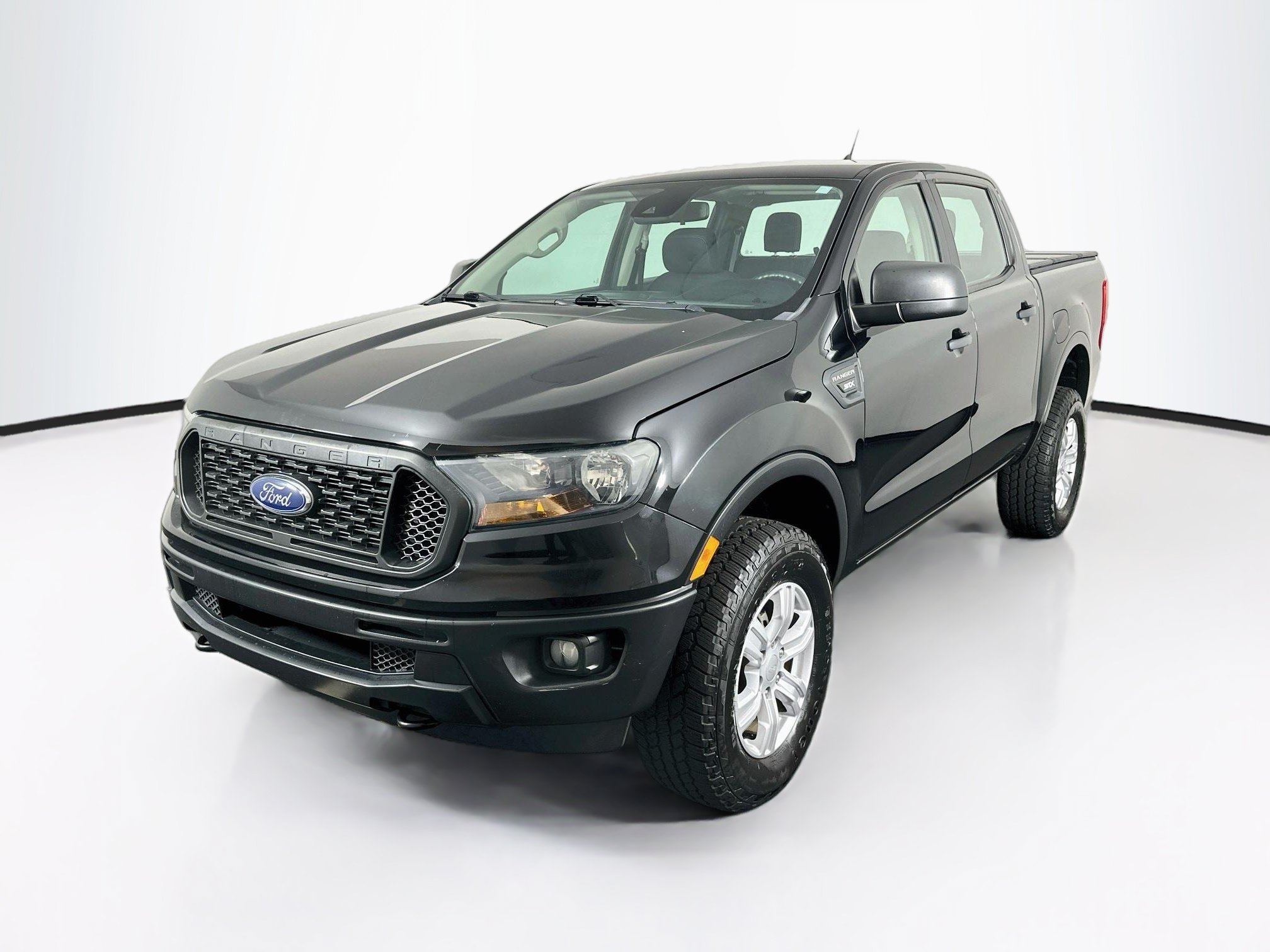 Used 2019 Ford Ranger XL w/ Equipment Group 101A Mid RWD image 3