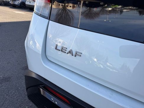 New 2026 Nissan Leaf SV+ w/ Floor Mat Package (SV+) image 8