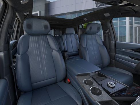 New 2026 Cadillac Escalade IQ Sport 2 AWD/4WD image 16
