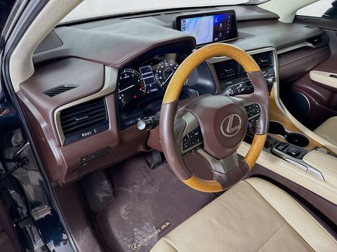 Used 2017 Lexus RX 350 FWD w/ Premium Package image 9