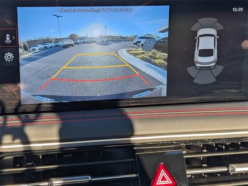 Used 2025 Genesis G70 2.5T w/ Sport Prestige Package image 25