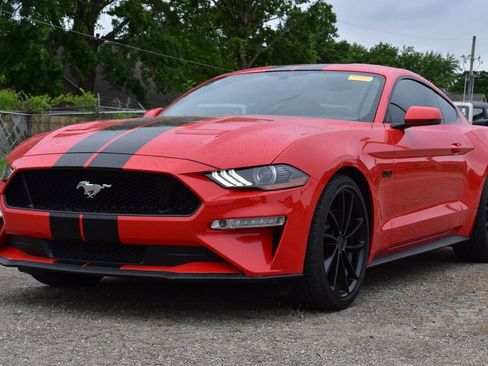 Used 2019 Ford Mustang GT Premium RWD image 1