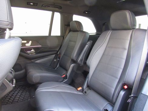 New 2026 Mercedes-Benz GLS 450 4MATIC image 15