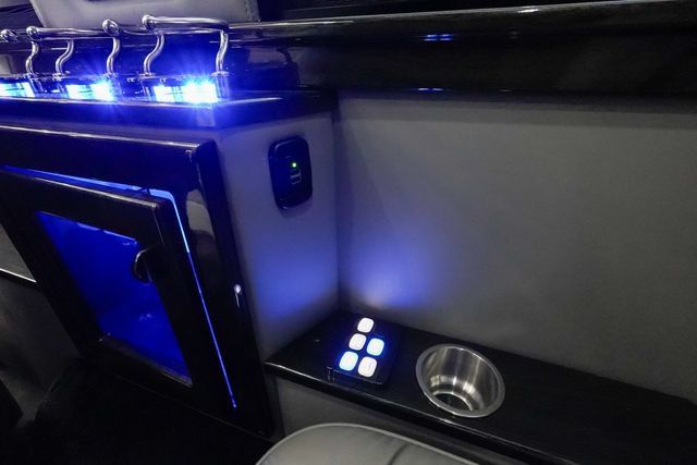 Used 2018 Mercedes-Benz Sprinter 3500 image 75