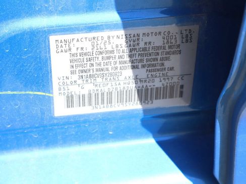 Used 2025 Nissan Sentra SV FWD image 27
