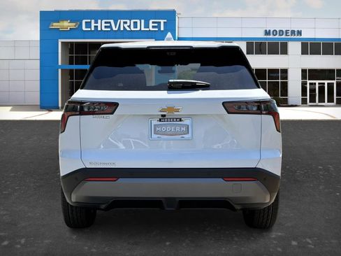 New 2026 Chevrolet Equinox LT w/ Safety and Technology Package FWD image 4
