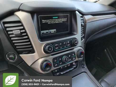 Used 2019 GMC Yukon Denali AWD/4WD image 16