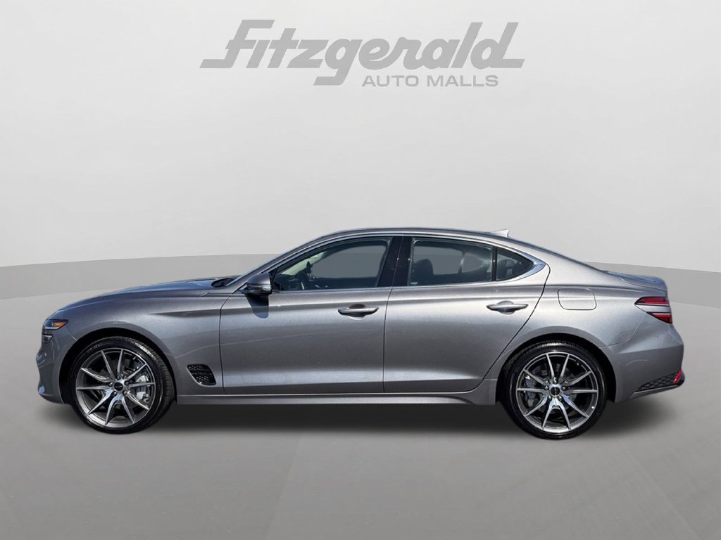 Used 2026 Genesis G70 2.5T AWD/4WD image 5