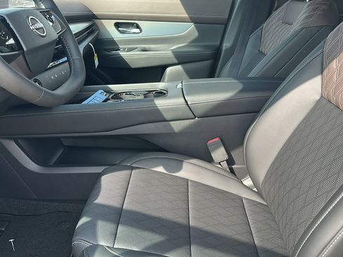 New 2026 Nissan Murano Platinum w/ Cargo Package image 10