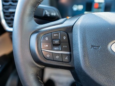 Used 2025 Ford Ranger Lariat w/ Advanced Towing Package image 22