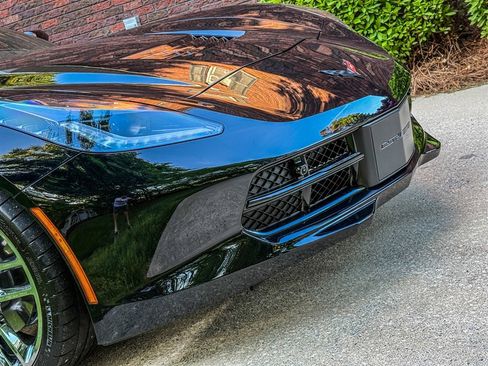 Used 2018 Chevrolet Corvette Stingray Coupe w/ 2LT Preferred Equipment Group image 35