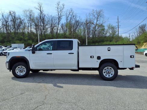 New 2026 GMC Sierra 3500 Pro w/ Convenience Package AWD/4WD image 27