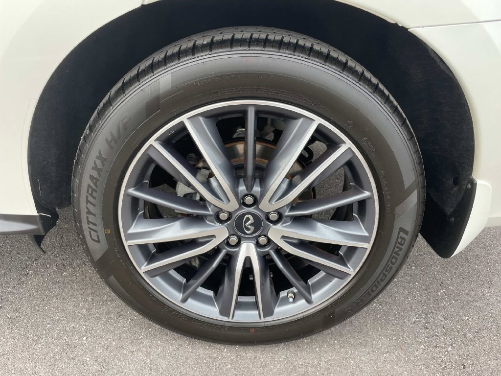 Used 2019 INFINITI QX60 Luxe w/ Sensory Package FWD image 14
