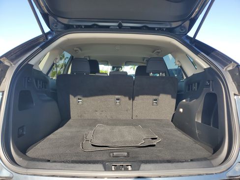 Used 2024 Ford Edge SE w/ Black Appearance Package image 13