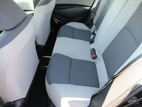 Used 2023 Toyota Corolla LE image 12