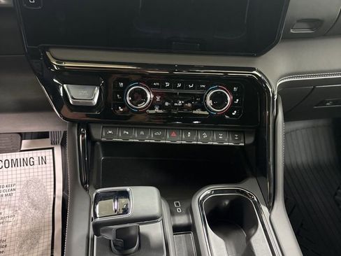 New 2024 GMC Sierra 1500 AT4X w/ AT4X AEV Edition AWD/4WD image 14