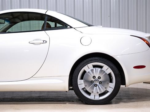 Used 2003 Lexus SC 430 Convertible image 6