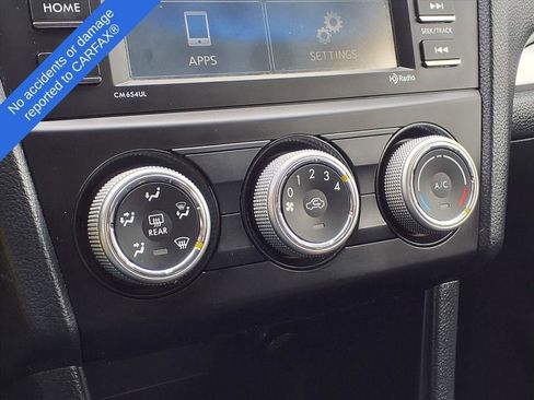 Used 2015 Subaru Crosstrek 2.0i image 25