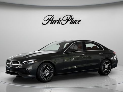 Used 2026 Mercedes-Benz C 300 4MATIC Sedan image 2