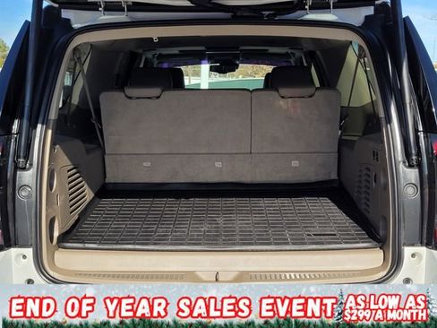 Used 2016 GMC Yukon XL SLT w/ Open Road Package image 9