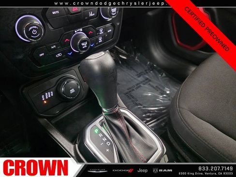 Certified 2022 Jeep Renegade Latitude image 27