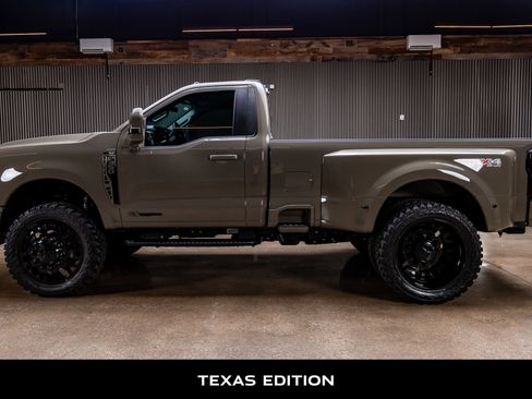 Used 2026 Ford F350 XLT w/ 360-Degree Camera Package image 6