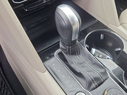 Used 2022 Volkswagen Atlas SE image 20