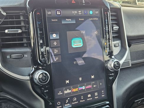 Used 2025 RAM 2500 Lone Star image 23