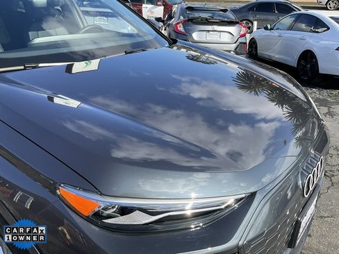 Used 2025 Audi Q6 e-tron Premium w/ Convenience Package image 71