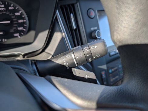 Certified 2025 Subaru Outback image 30