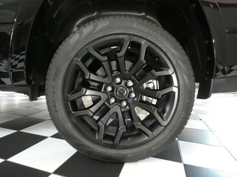 Used 2026 RAM 1500 Limited w/ Night Edition AWD/4WD image 8