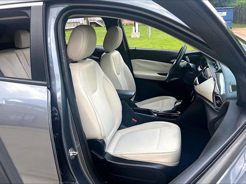 Used 2020 Buick Encore GX Preferred w/ Sport Touring Package FWD image 10