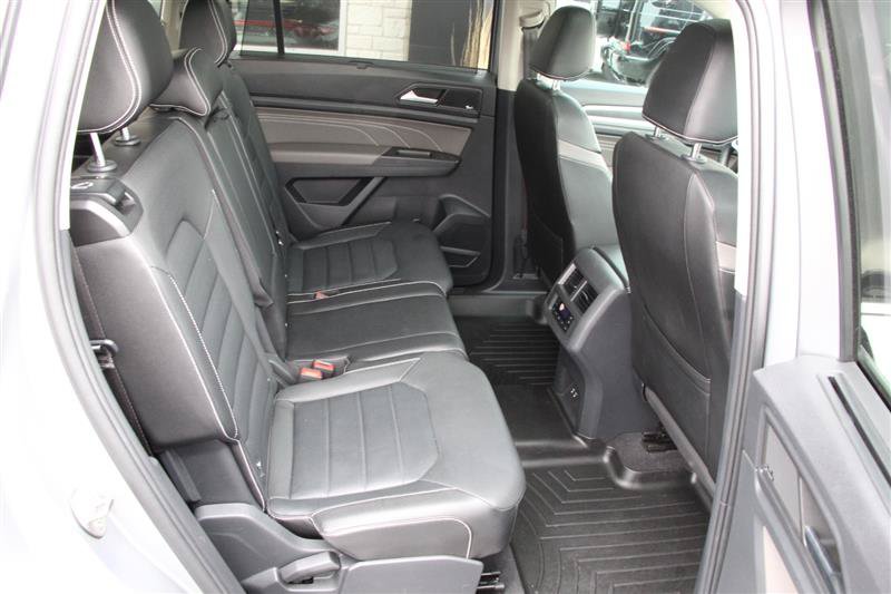 Used 2023 Volkswagen Atlas SEL Premium AWD/4WD image 24