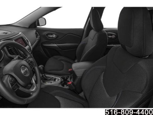 Used 2019 Jeep Cherokee Limited AWD/4WD image 13