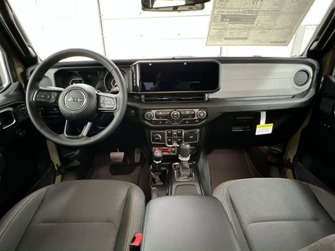 New 2026 Jeep Gladiator Willys image 10