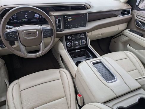 Used 2022 GMC Yukon Denali image 19