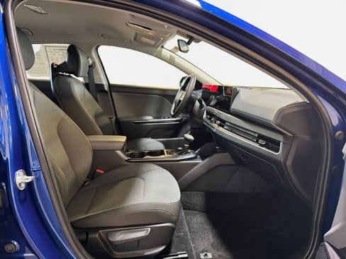 Certified 2025 Kia K4 FWD image 26