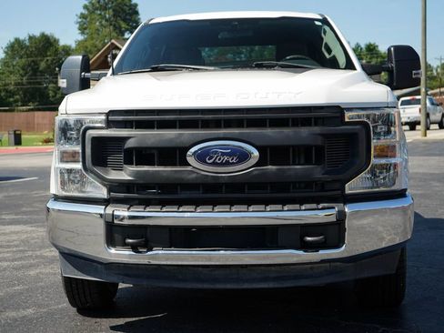 Used 2022 Ford F250 XL w/ Power Equipment Group AWD/4WD image 16