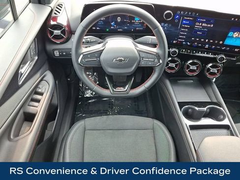 Used 2024 Chevrolet Blazer EV RS AWD/4WD image 3