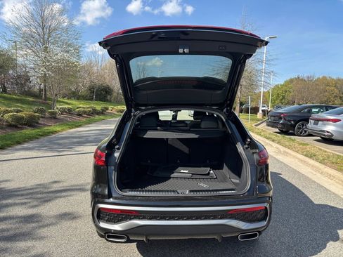 New 2026 Audi Q5 Premium image 14