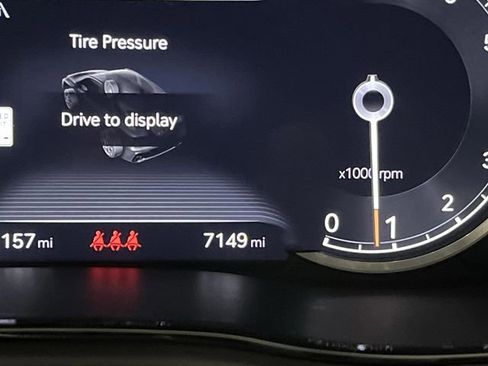 Used 2025 Genesis GV70 3.5T Sport image 6