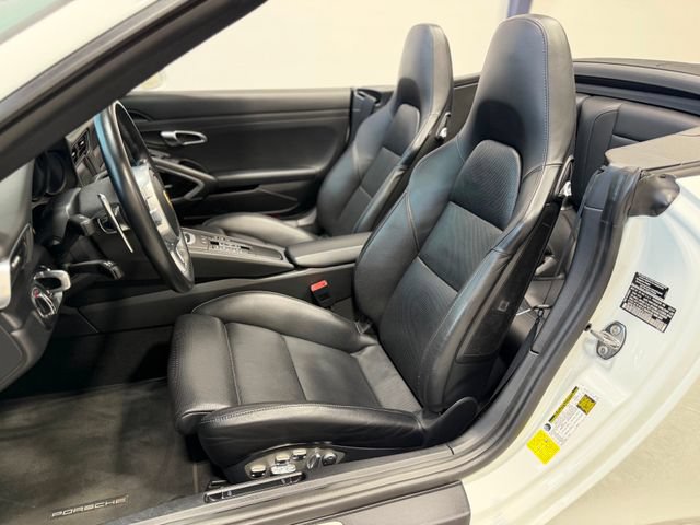 Used 2015 Porsche 911 Carrera GTS w/ Bose Audio Package RWD image 22