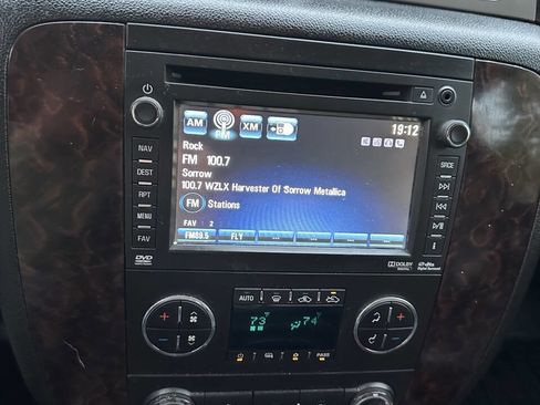 Used 2013 GMC Sierra 3500 Denali image 21