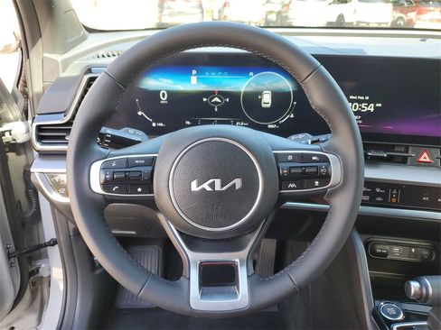 Used 2024 Kia Sportage SX image 20